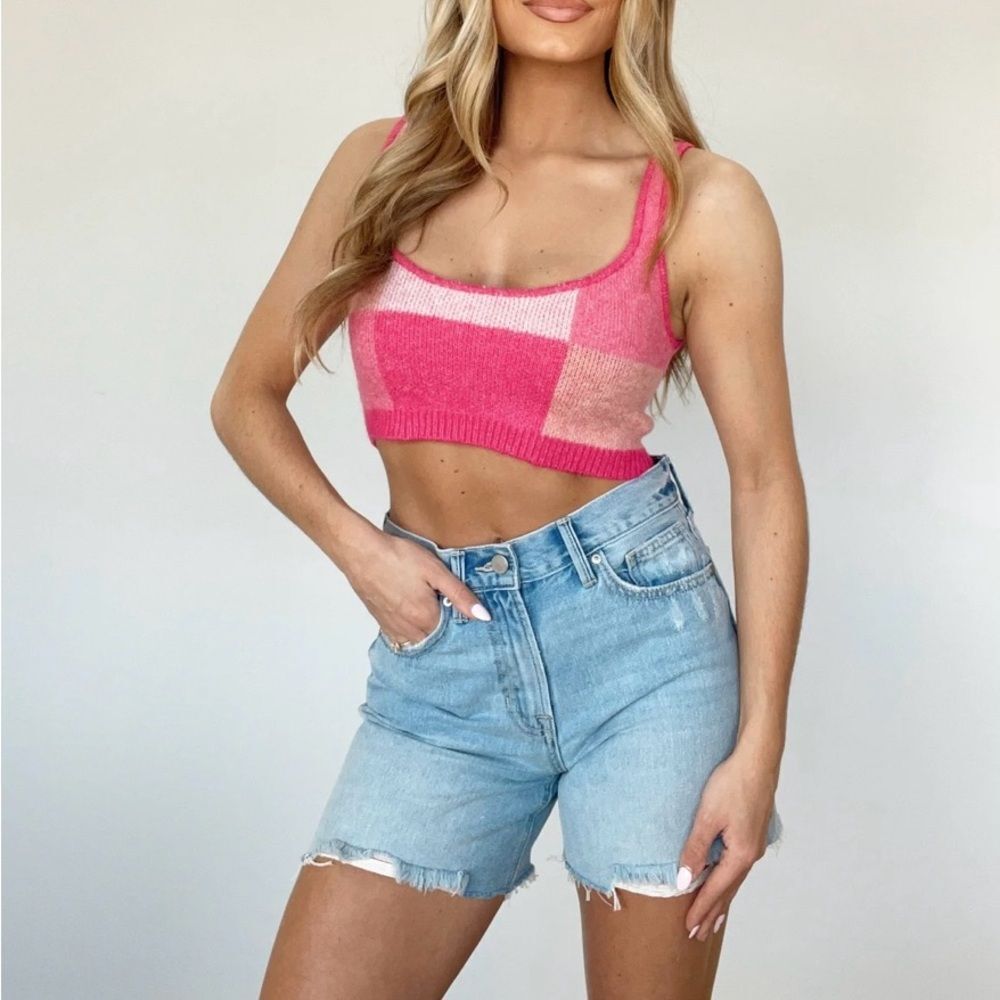 ACOA Cropped Sweater Tank in Pink Checkered - Size M